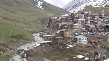 Unnesco, Gürcistan tarafından korunan Mestia eski köyünün görüntüleri