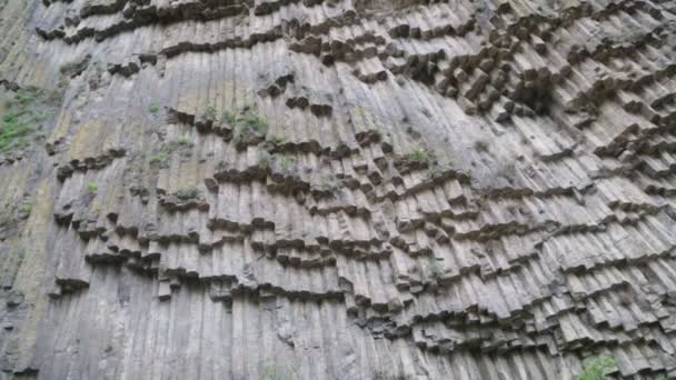 In armenia garni in the valley the antique   basalt columns — Stock Video