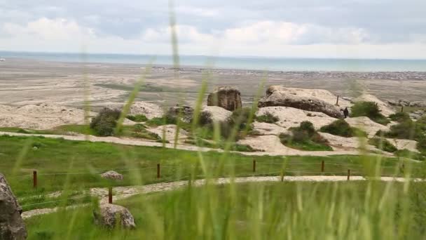 Beelden Van Antieke Prehistorische Grot Protect Door Unesco Gobustan Azerbeidzjan — Stockvideo