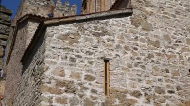 Gürcistan'da antik arazi eski kale