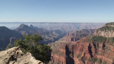 Colorado 'daki güzel büyük kanyonun manzaralı görüntüleri.