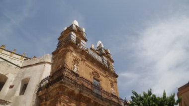 Sicilya, İtalya 'da güzel bir şehir ve antika bir yer.