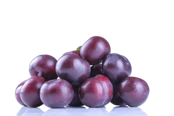 Fresh Ripe Delicious Plums Stacked Pile White Isolated Background — Stock Photo, Image