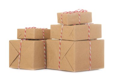 Hediye kutuları. hediye izole beyaz bir arka plan üzerinde. Tatil. Sevgililer günü. Kadınlar günü. anneler günü.