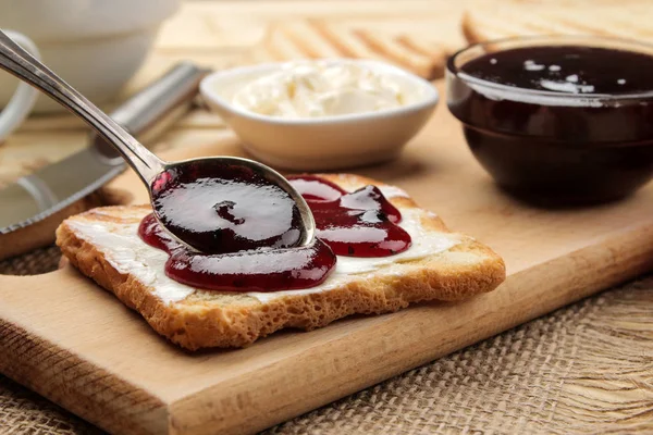 Toasts Jam Fried Crispy Toast Red Jam Natural Wooden Table — Stock Photo, Image