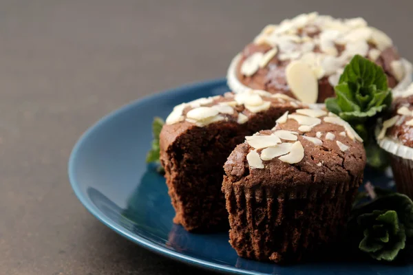 Delicious Sweet Chocolate Muffins Almond Petals Next Mint Almond Plate — Stock Photo, Image
