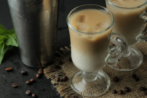 Latte Gelo Café Gelado Com Leite Cubos Gelo Copo Vidro — Fotografia de Stock