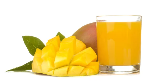 Rijpe Verse Mango Vruchten Mango Sap Een Glas Een Witte — Stockfoto
