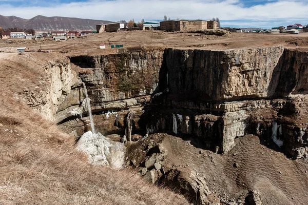 Hunzah. Tobot Şelalesi. Khunzakh Kanyonu. Rusya, Dağıstan. Kafkas Yüksek Kaliteli Fotoğrafın Görüntüleri