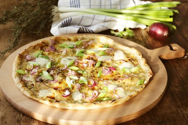 Homemade Pizza French Style Tarte Flambee Chopped Onion Mozzarella Crme Royalty Free Stock Photos