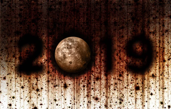 Yıl 2019 ve ayın karanlık gölgeler, kırmızı ve sarı bir grunge tarzı sunulan.