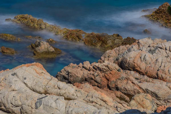 Denizin Rengi Platja Aro Spanya Derin Bir Zümrüt Aksine Beyaz — Stok fotoğraf