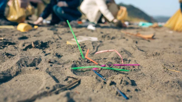 Straws on the beach — Stock Photo, Image
