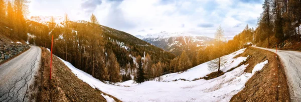 Vue Sur Route Montagne Alpes Suisse Panoramique Hiver Nature Fond — Photo