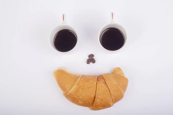 croissantcoffee ve kruvasan ile İtalyan espresso