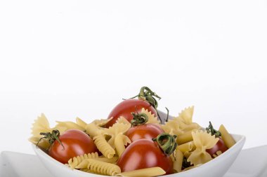 Domatesli İtalyan makarnası