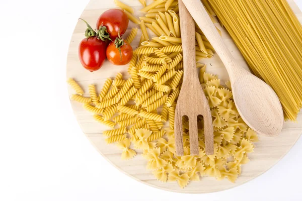 Pasta italiana con pomodori