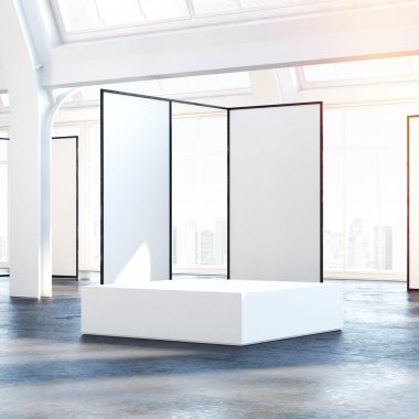 Boş duvarlara 3d render ile beyaz iç parlak sergi salonunda