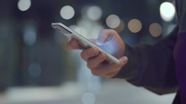 İn yakın cep telefonu holding eller mans