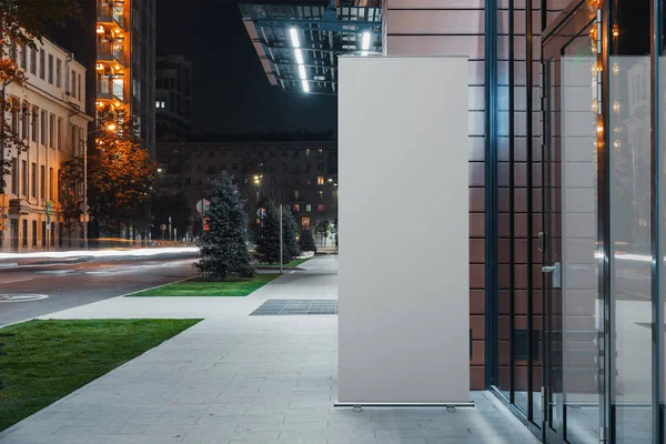 Modern iş veya Ticaret Merkezi, 3d render yanındaki boş topla.