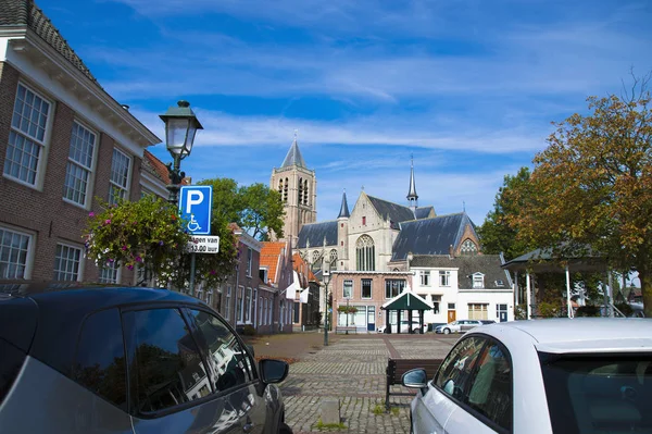 Ulica na starym mieście w Holandii. Podróży w Europie. — Zdjęcie stockowe