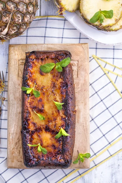 Dolce Torta Fatta Casa Con Ananas Caramello Colazione Cuocere Con — Foto Stock