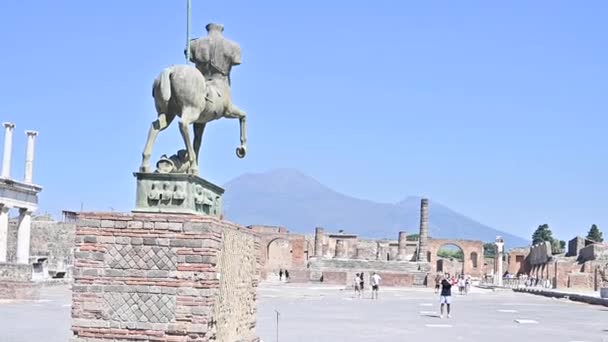 Pompei 'de. İtalya 'nın tarihi mirası, kalıntıları ve antik mimarisi. Avrupa 'nın Mülkiyeti. — Stok video