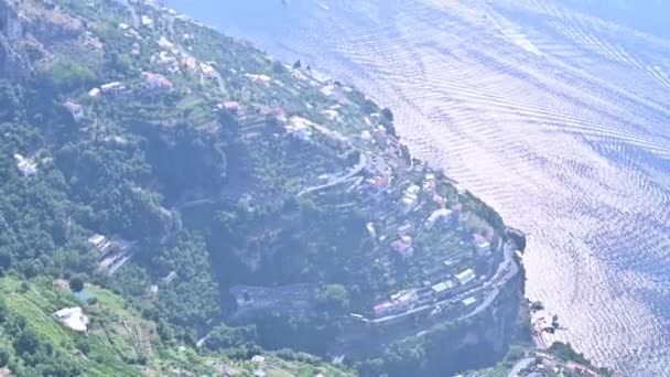 Αεροφωτογραφία της ακτής Αμάλφι στο Ποζιτάνο της Ιταλίας. — Αρχείο Βίντεο