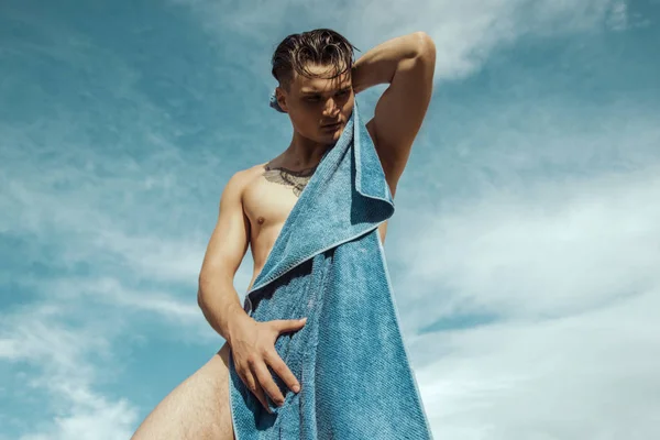 Atirauda tungi jinsiy aloqa