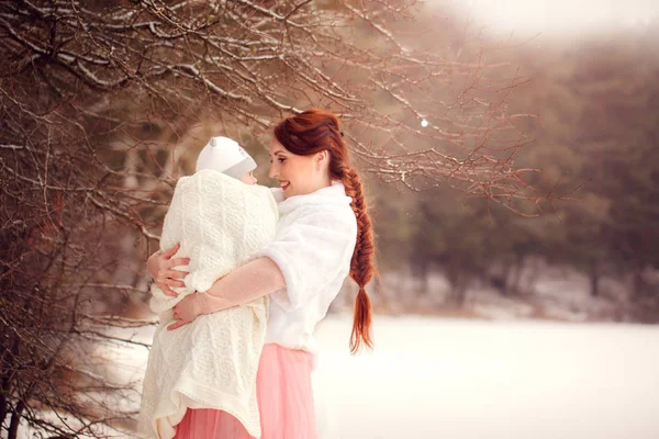 Mother Holds Hands Her Little Baby Winter Walk Outdoors — Stock Photo, Image