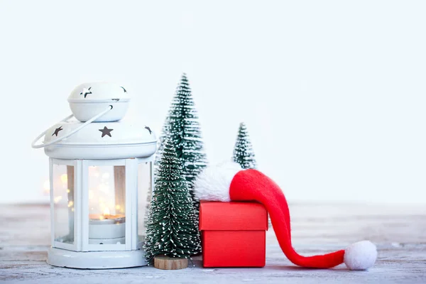 Karácsonyi Ünnep Háttér Három Fenyő Piros Doboz Üdvözlőkártya — Stock Fotó
