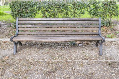 Villa borghese, Roma, İtalya, boş park sandalyenin yüksek açı önden görünüm