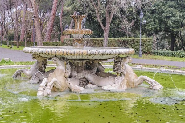 Fuente Adornada Con Esculturas Caballos Villa Borghese Park Roma Italia —  Fotos de Stock