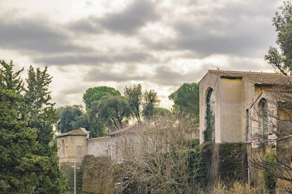 Staré Budovy Stromy Parku Villa Borghese Římě City Itálie — Stock fotografie