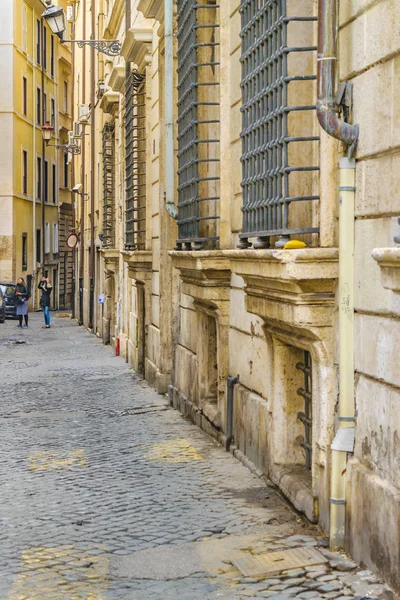 Roma, İtalya, Aralık - 2017 - kentsel kış gün olay yerinde Roma şehir merkezinde, İtalya