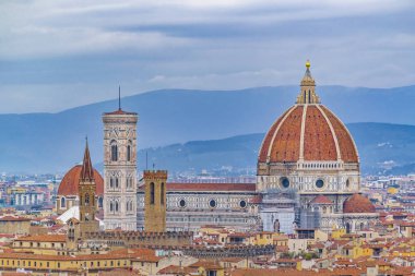 Havadan görünümü ünlü santa Maria del fiore Katedrali, tarihi merkezi Floransa şehir, İtalya