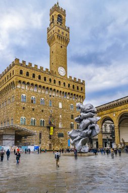 Floransa, İtalya, Ocak - 2018 - Kış kentsel gün olay yerinde ünlü piazza della signoria adlı Floransa şehir, İtalya