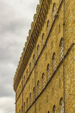 Floransa, İtalya tarihi merkezinde dış perspektif görünümü ortaçağ tarzı saray