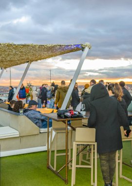 Madrid, İspanya, Aralık - 2017 - çatı katındaki bar ve restoranda daire güzel sanatlar, Madrid, İspanya