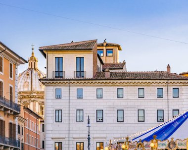 Piazza navona, Roma Meydanı şehrin en ünlü İtalya ev binalarda