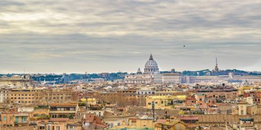 Villa Borghese 'deki Monte Pincio bakış açısından kış sezonu Roma hava manzarası