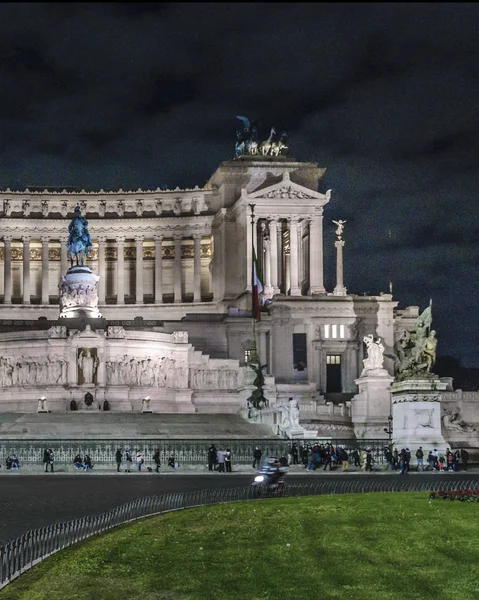 Rom Italien Dezember 2017 Nachtszene Außenansicht Des Berühmten Vittorio Emanuele — Stockfoto