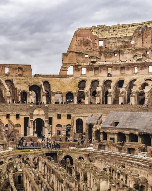 Roma, İtalya, Aralık - 2017 - iç görünüm Roma ünlü dönüm noktası coliseum Stadyumu kış zamanında Roma şehir, İtalya