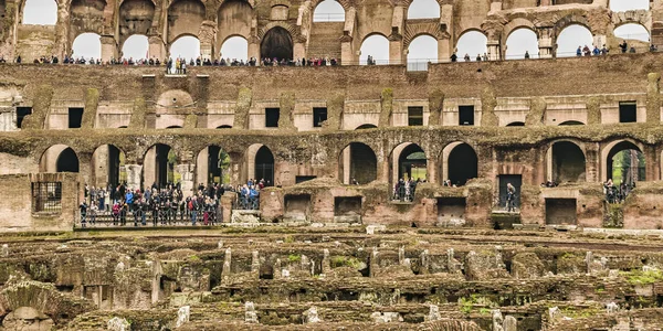 Rome Italië December 2017 Binnenaanzicht Van Romeinse Beroemde Bezienswaardigheid Colosseum — Stockfoto