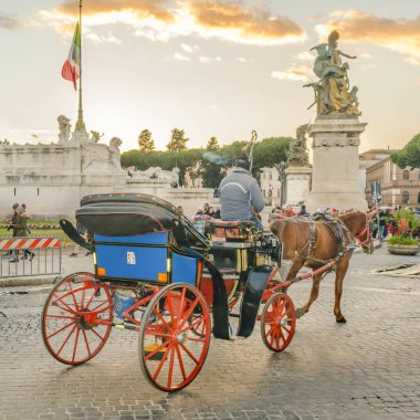 Roma, İtalya, Ocak - 2018 - turistik taşıma geçiş street, piazza venezia, Rome, İtalya