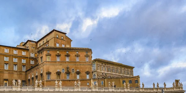 Lage Hoek Weergave Vaticaan Museum Gevel Gebouw Rome Italië — Stockfoto