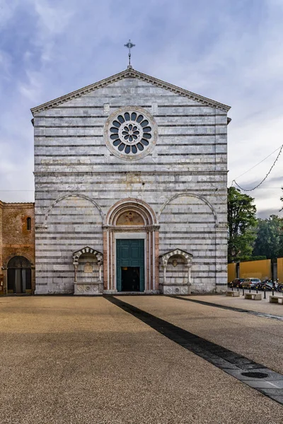Pohled Zvenčí San Francesco Katolické Církve Nachází Městě Lucca Itálie — Stock fotografie