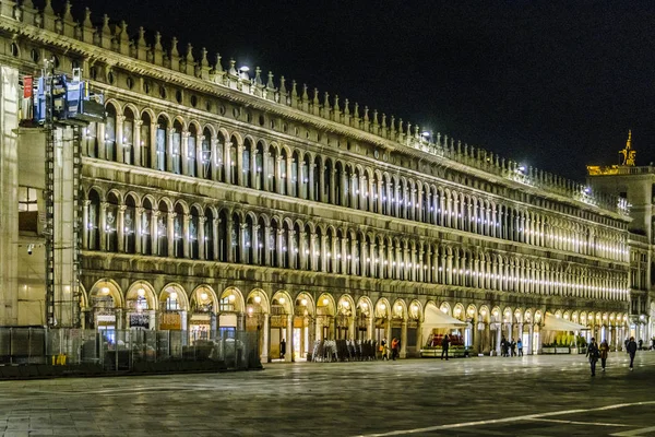 Venezia Italia Gennaio 2018 Scena Mezzanotte Nella Famosa Piazza San — Foto Stock