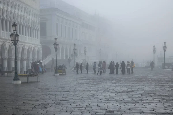 Venice Italy January 2018 Winter Foggy Scene Piazza San Marcos — Stock Photo, Image