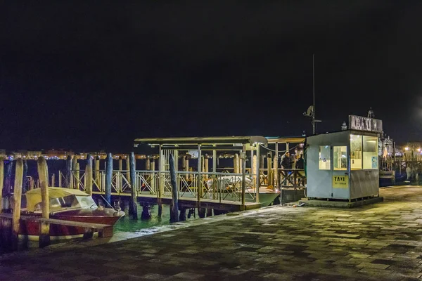 Venecia Italia Enero 2018 Escena Nocturna Costera Centro Histórico Venecia — Foto de Stock